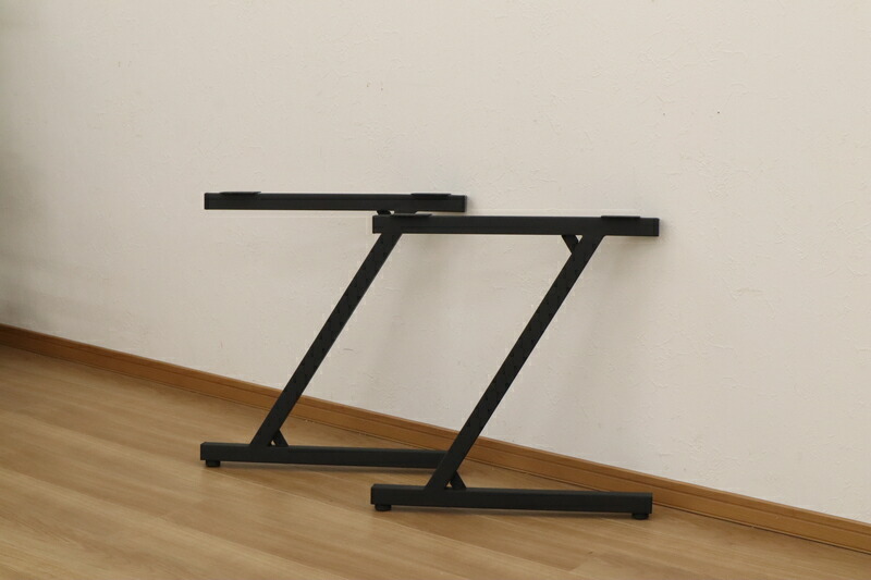 全品50％OFFクーポン配布中 07/25(土)00:00～ テーブルキッツ脚(Z型)2本セット スチール アジャスター シンプル モダン ガタつき対策 アジャスター付き テーブル部品｜家具ドキッ！