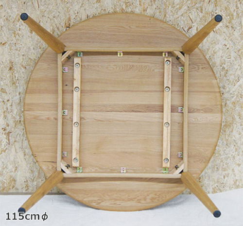 北欧家具テイストのClover(クローバー)シリーズ。【円形ダイニングテーブル幅115cm】ラウンドテーブル 円形食卓机CLV-TB115木肌が美しい天然木ナラ材を使用しました。|癒しの空間 家具や姫