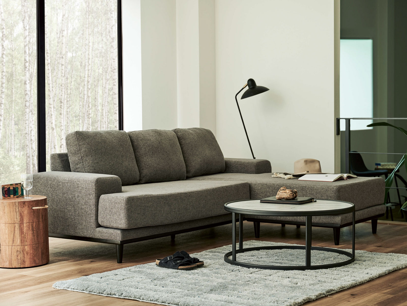 カウチソファ 背付きソファ COUCH SOFA 脚付きソファ 足を伸ばせるカウチタイプ L型ソファー 3人掛け 3シーター 桜屋工業 HOMEDAY LS-424 シンプルスタイル ベーシック モダンインテリア　布張り ファブリック レザー張り Lex スウェード調