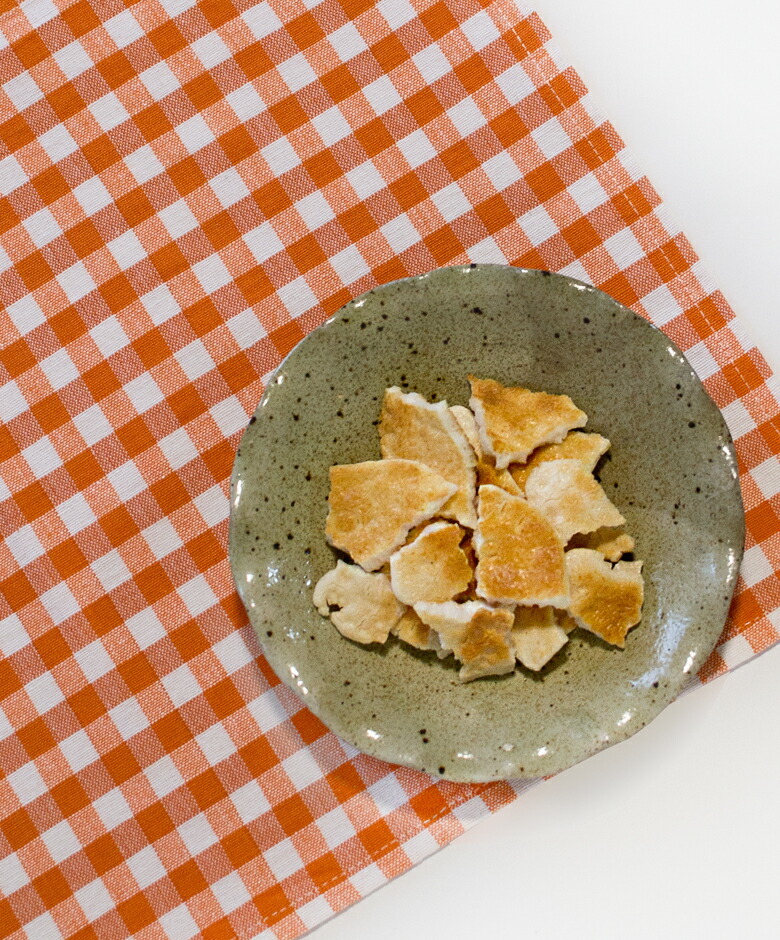 楽天市場 愛犬愛猫と一緒に食べる 無塩 素焼き煎餅 わんべい にゃんべい 国産うるち米100 犬 おやつ 無添加 国産 お煎餅 おかき 猫 おやつ 無添加 おかき やや堅焼 グルテンフリー 犬用 猫用 小型犬 大型犬 お菓子 ペット用 子供用 おやつ 食べきりサイズ 神楽坂