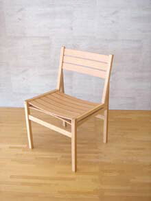 家具ストアーオリジナル!第5回暮らしの中の木の椅子展最優秀賞受賞作品「bow chair」