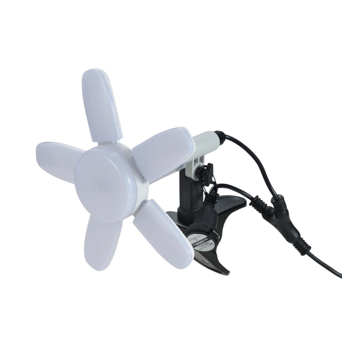 儀(Takagi) EARTH MAN 防雨型 LED クリップライト SAKUTO 35W CLT-35SLA 防雨型連結コンセント付き 屋外でも使える防雨型 防水等級 IPX4 屋外・屋内用 開閉で照射範囲が変わる 照明 作業灯 投光器 作業用ライト 開閉式 電源コード約5m サクト 咲灯 高儀