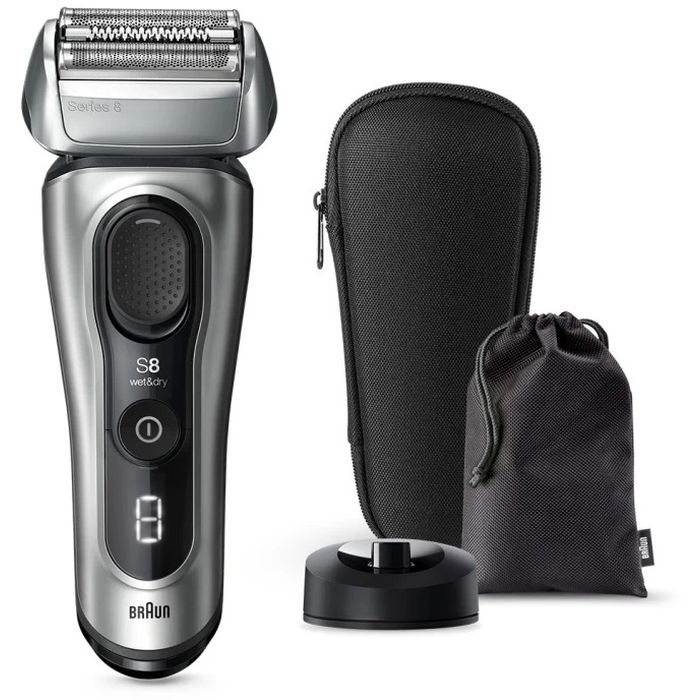 【沖縄・離島配送不可】BRAUN ブラウンシリーズ8 8517s-V 電気シェーバー 充電スタンド＆シェーバーケース付き シルバー ブラウン 8517S-V