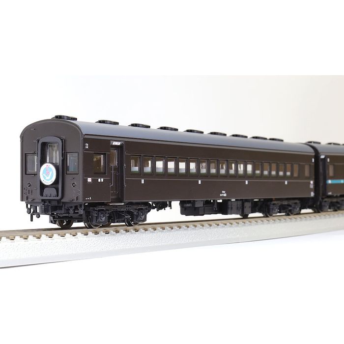 【沖縄・離島配送不可】HOゲージ 特急『かもめ』客車 (スハ44･マシ49形時代) 9輌セット 鉄道模型 天賞堂 57077