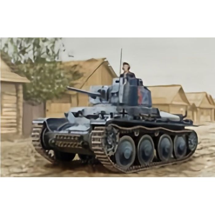 【沖縄・離島配送不可】8263 HOBBY BOSS 1/16 ドイツ 38(t)戦車 E/F型 童友社 6939319226037