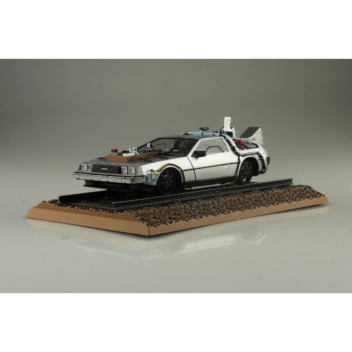 1/24 バック・トゥ・ザ・フューチャー Part3 タイムマシン レイルロード プラモデル アオシマ 4905083066997