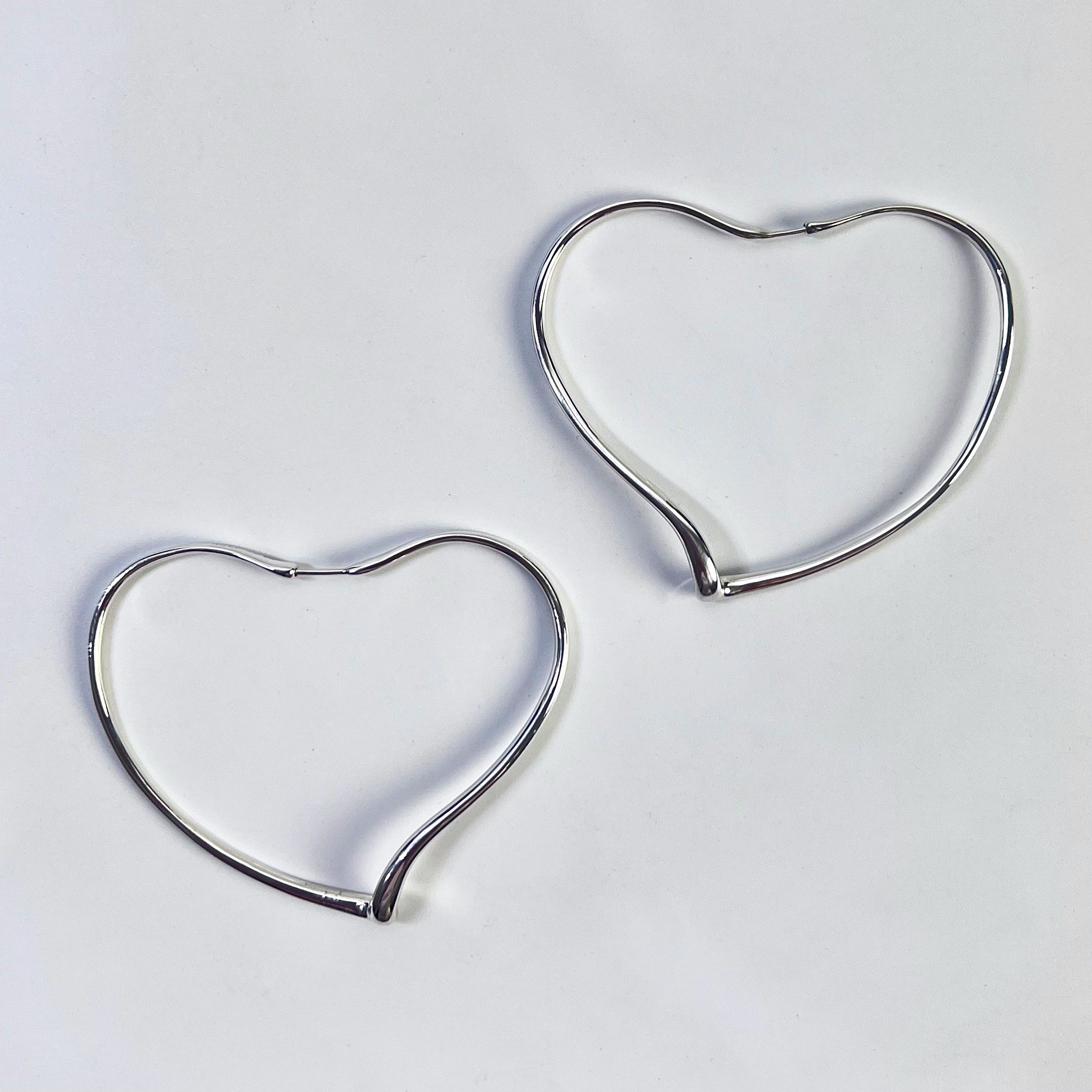 ティファニー オープンハートフープピアス エルサペレッティYG 750 ティファニー オープンハートフープピアス エルサペレッティYG 750