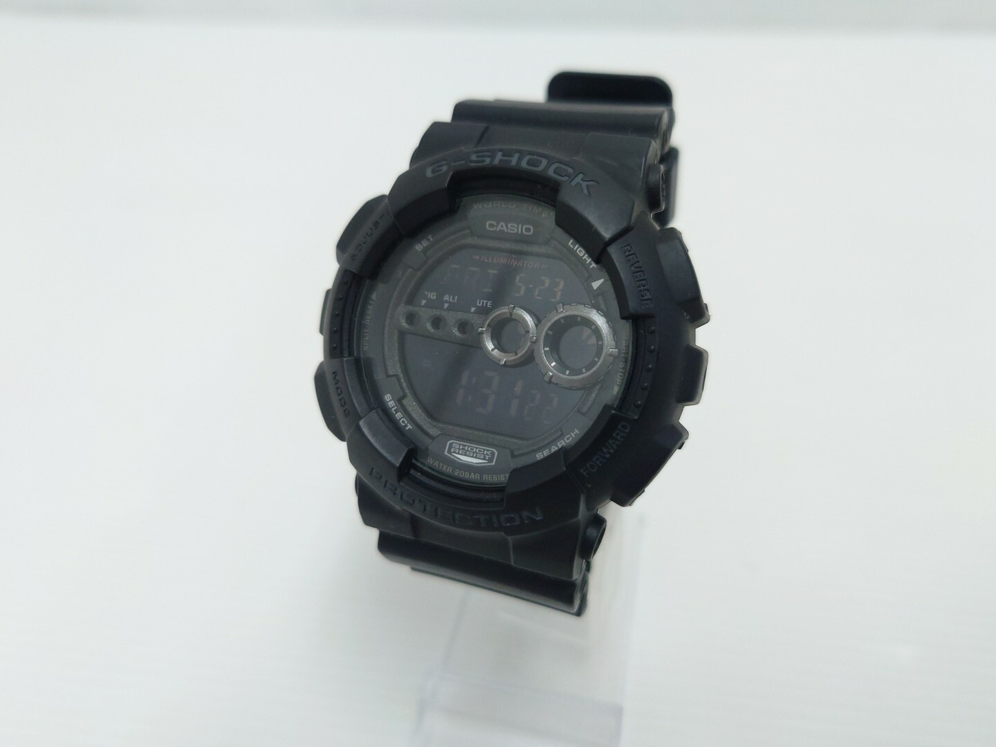 【美品】カシオ　G-SHOCK ゴールドG-011BD-9AER 電池交換済 美品】カシオ G-SHOCK ゴールドG-011BD-9AER 電池交換済 - メルカリ