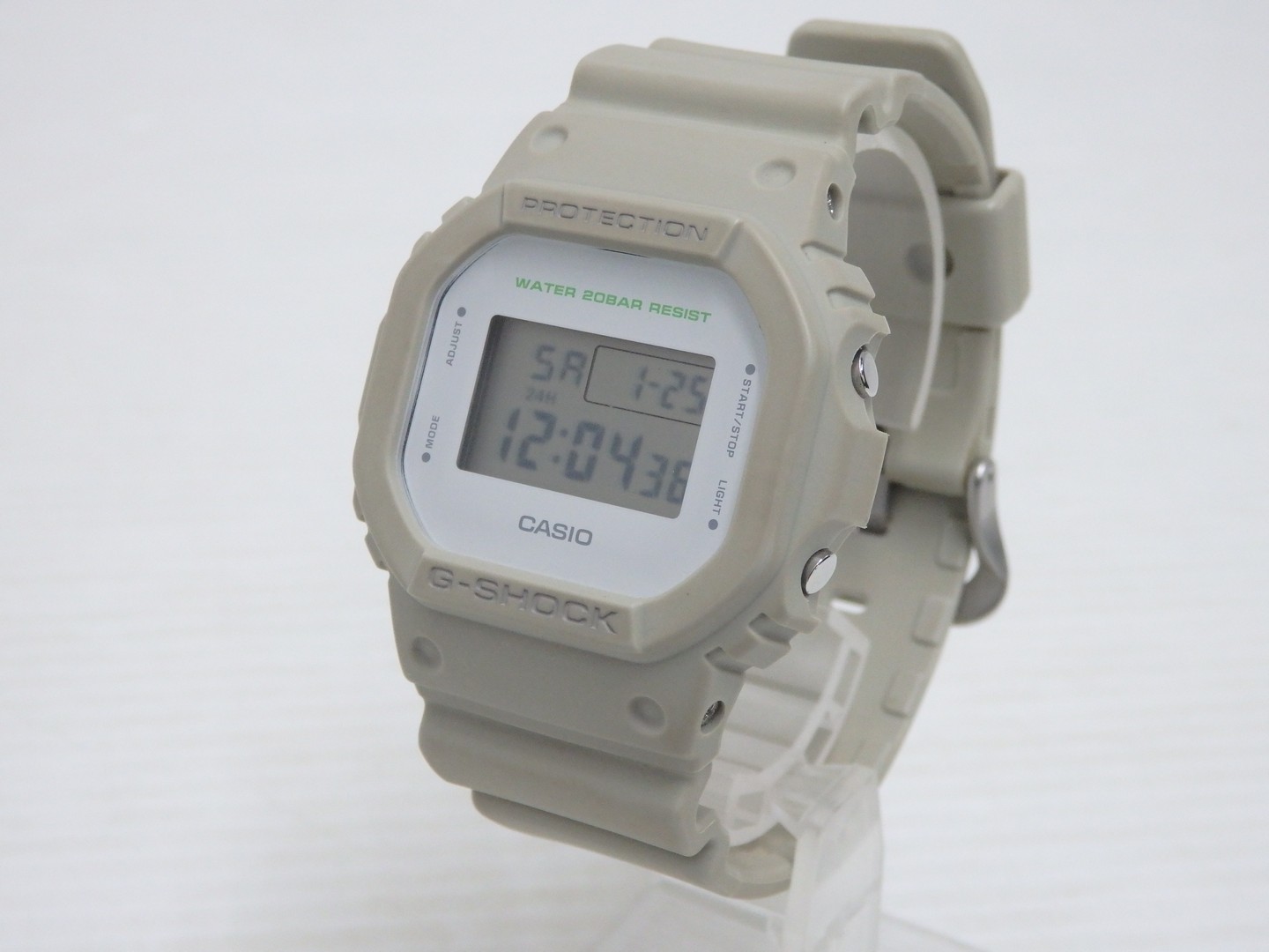 G-SHOCK  ベージュ　カシオ　ミリタリーカラー　DW-5600M-8JF G-SHOCK（ジーショック）の「G-SHOCK ジーショック DW-5600M-8JF