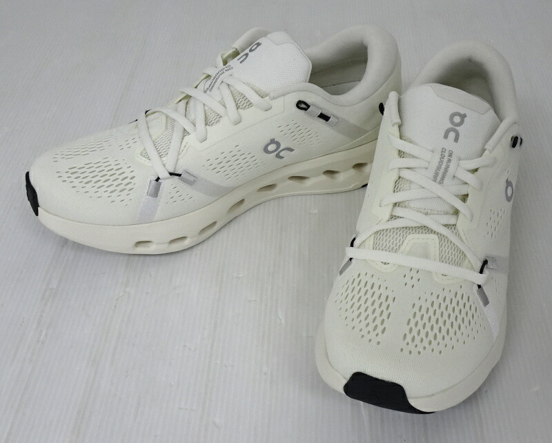 【中古】On オン Cloudsurfer 2 “Ivory” 27糎 3MF10123334 クラウドサーファー2 象牙色【メンズ】【靴/シューズ】【米子店】
