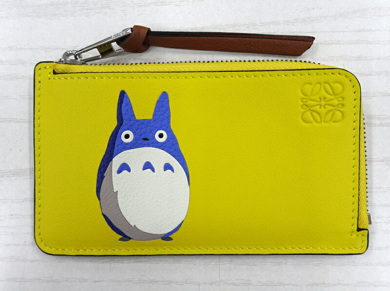 ロエベ LOEWE トトロ コインケース カードケース イエロー コラボ LOEWE（コインケース）のフリマアイテム一覧
