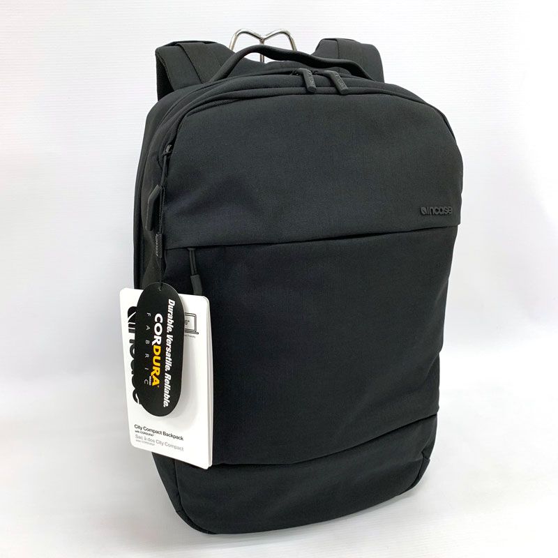 【中古】《美品》INCASE インケース City Compact Backpack With CORDURA シティ コンパクト/INBP100652-BLK リュック/バックパック 《服飾小物・山城店》｜開放倉庫 京都山城店