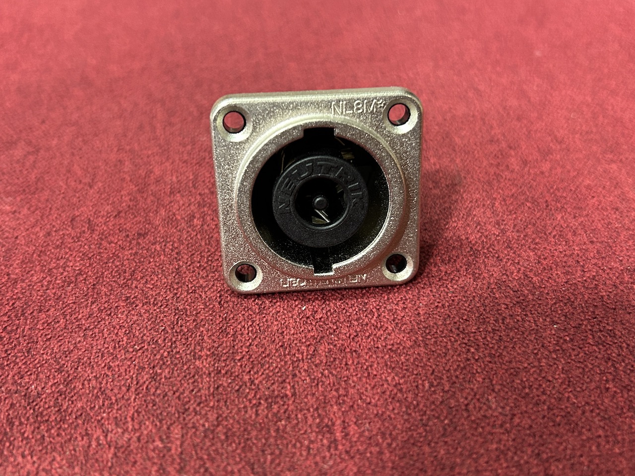楽天市場】NEUTRIK スピコン NL4FC 2個 （1セット） ケーブル