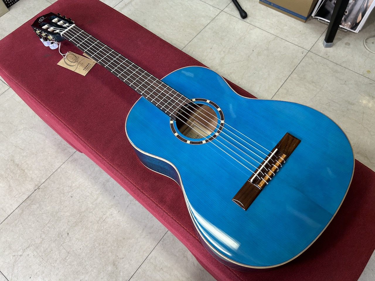 楽天市場】【送料込】【ギグバッグ付】ORTEGA オルテガ R121-1/4WR 1/4