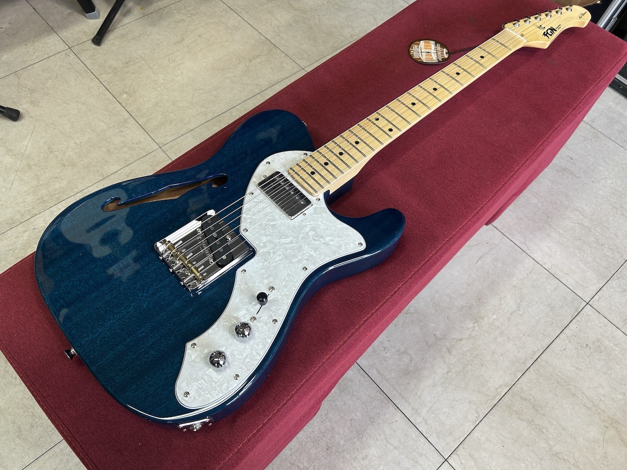 楽天市場】Godin Radiator BK ギター ギタリスト 黒 ブラック エレキ