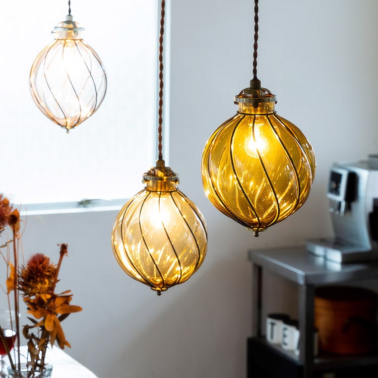 新到着 階段 玄関 ダイニング ハンギング Led 照明器具 リビング 天井 天井照明 インテリア照明 インターフォルム ライト アシュリー 1灯 ペンダントライト 対応 Led 照明 廊下 在宅 テレワーク インテリア 食卓用 ダイニング用 おしゃれ 北欧 レトロ ガラス A15lt