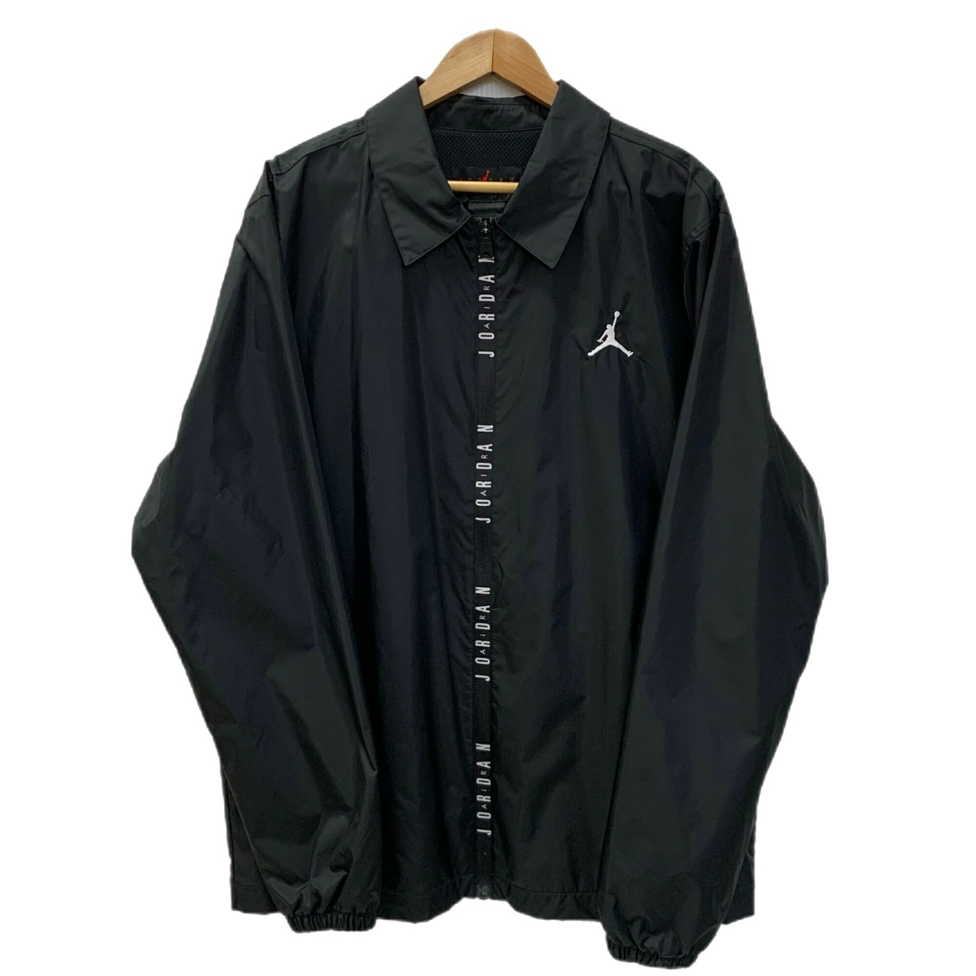 新品 NIKE ナイキ　ジョーダン ナイロンジャケット ブラック Lサイズ 新品 NIKE AIR JORDAN ナイキ ジョーダン トラック ジャケット