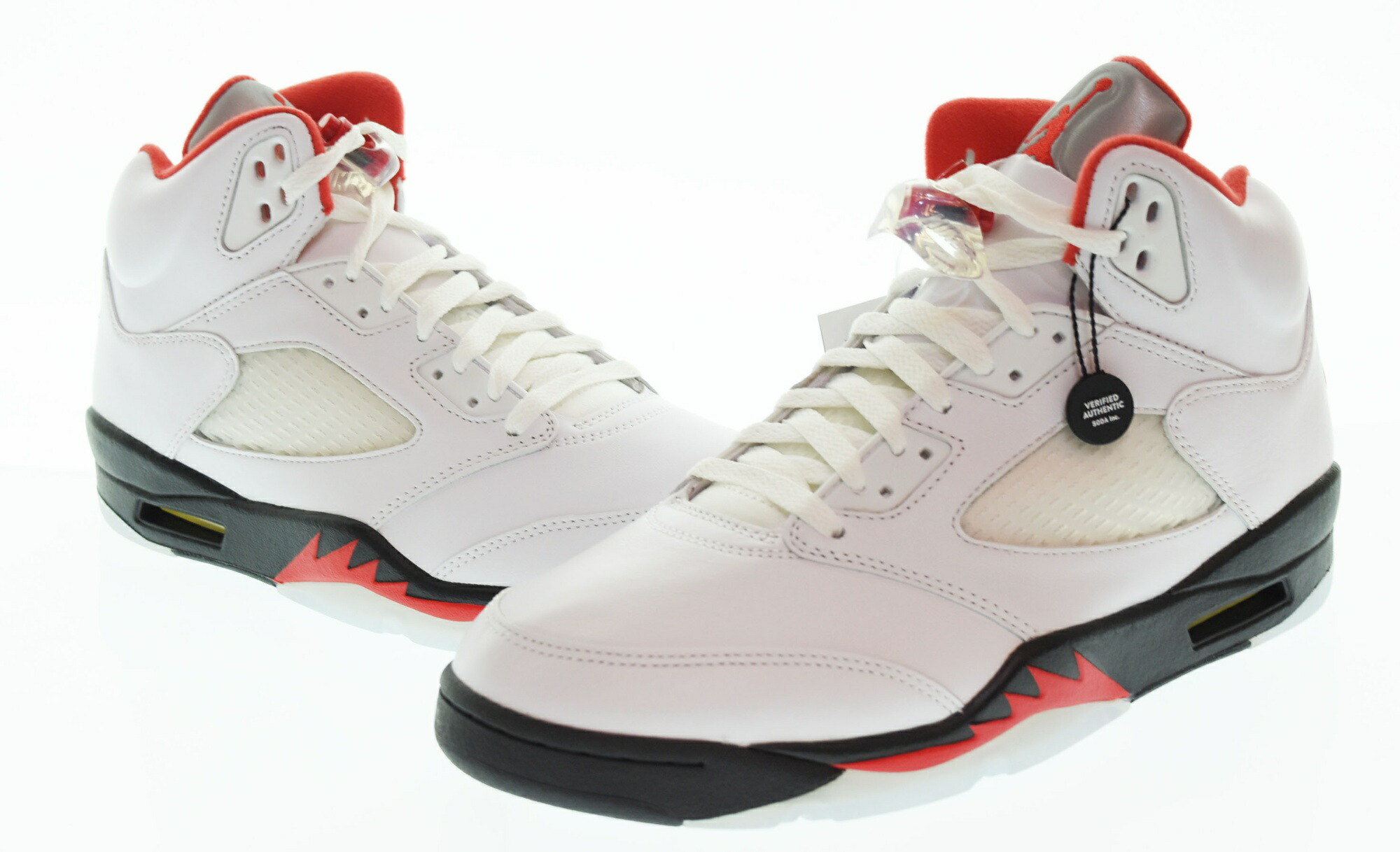 Air Jordan 5 　銀ベロ 楽天市場】【送料無料】NIKE AIR JORDAN 5 RETRO FIRE RED SILVER