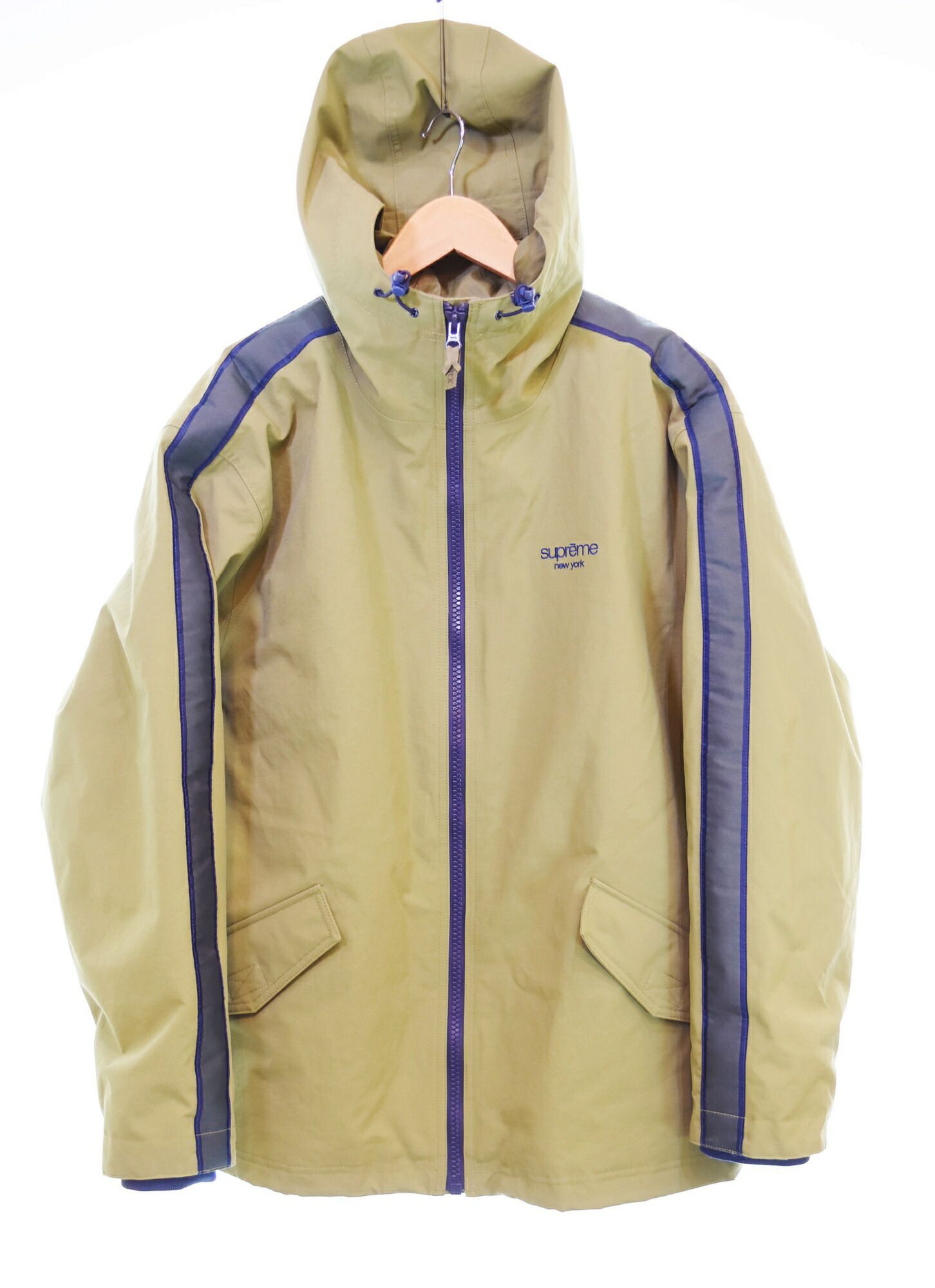 楽天市場】2024SS Supreme / シュプリームGORE-TEX Taped Seam Shell 楽天市場】2024SS Supreme / シュプリームGORE-TEX Taped Seam Shell