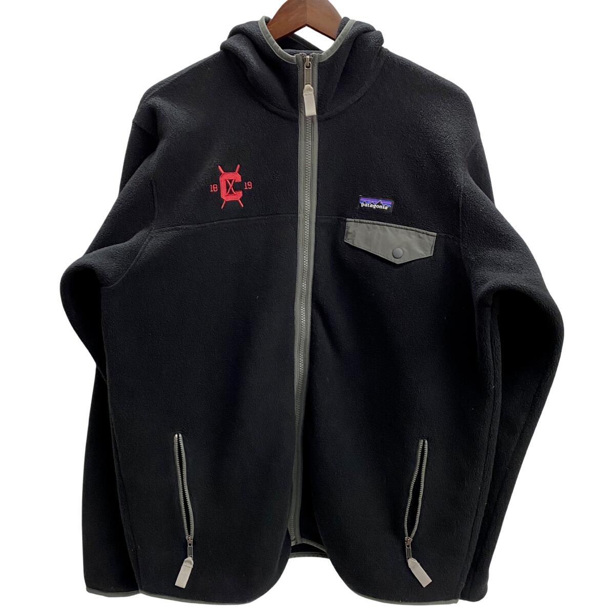 【中古】パタゴニア PATAGONIA 17年製 シンチラ 隙間T フーディー 25462 アノラック 黒いこと L大きさ 201MT-4769 VB
