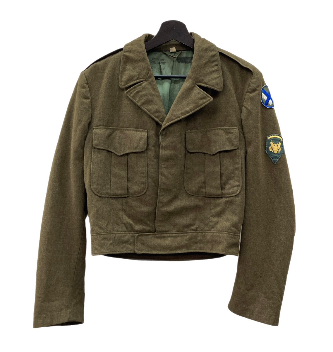 【中古】 ミリタリー Military 40s 50s Vintage ヴィンテージ U.S.ARMY アメリカ軍 アイクジャケット ワッペン ウール ショート丈 サイズ40 ジャケット カーキ 104MT-2859｜ドンドンサガール