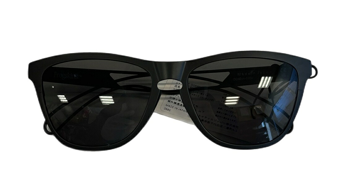 【中古】オークリー OAKLEY × FRAGMENT DESIGN 23SS Frogskins Ti フラグメントデザイン フロッグスキン チタンフレーム OO6044-0356 眼鏡・サングラス サングラス ブラック 101G-289