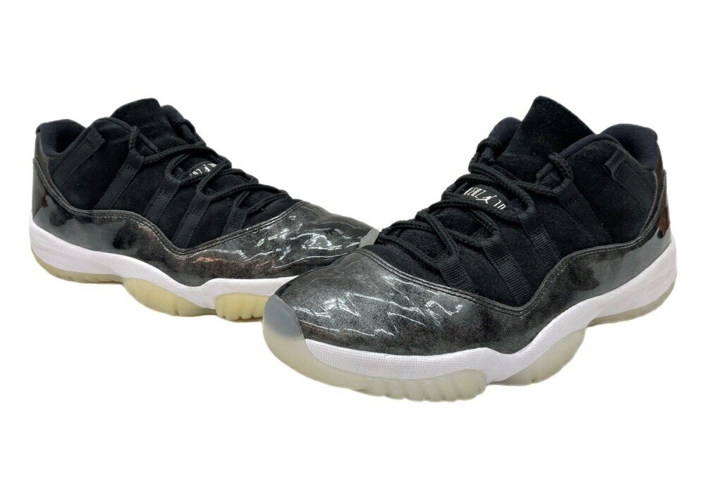 【中古】 ナイキ NIKE 17年製 AIR JORDAN 11 RETRO LOW エア湖 ジョーダン レトロ 置き目 BARONS AJ11 専売特許 シューズ 黒 528895-010 メンズ靴 スニーカー 黒いこと 27.5糎 104S-1248