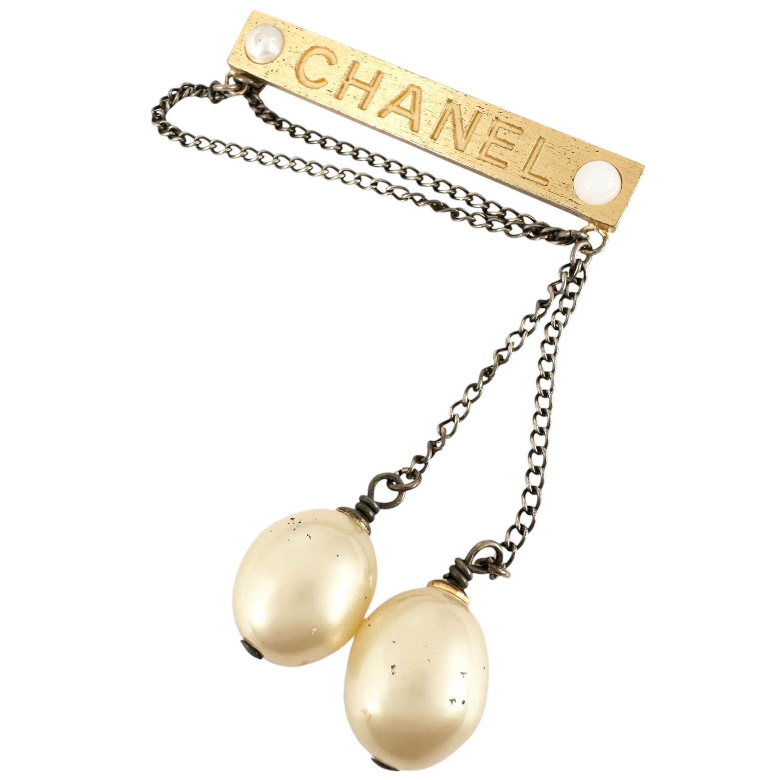 CHANEL シャネル パール ロゴ ブローチ メッキ ゴールドフィニッシュ VINTAGE ヴィンテージ 【中古】 レディース 送料無料｜買取道JJブランド専科　店