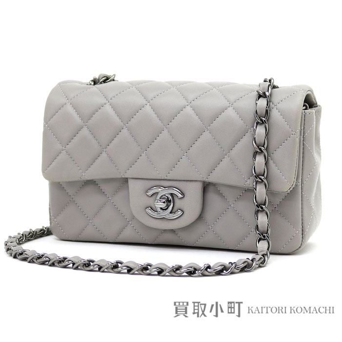 Kaitorikomachi Take Chanel Mini Matelasse Flap Bag Light Gray Take Chanel Mini Matelasse Flap Bag Light Gray Lambskin Black Metal Ings Chain Shoulder Slant Here Mark Twist Lock A69900 18 Classic