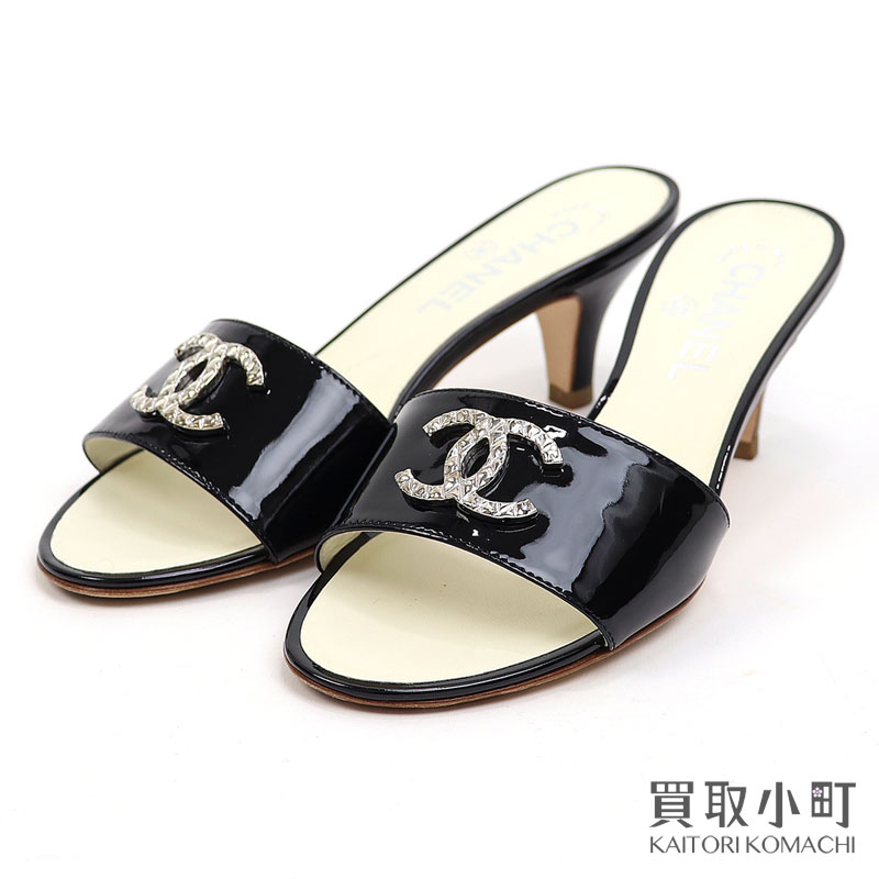 楽天市場 美品 シャネル Chanel ブリリアントcc パテントレザーミュール マトラッセ ブラック キルティング ココマーク レディース サンダル シューズ 婦人靴 10p G X 55c 36 Cc Logo Brilliant Charm Patent Leather Sandals Black Aランク