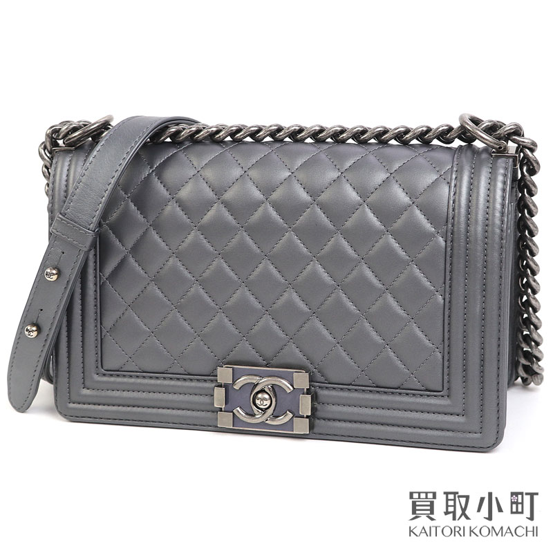 大人のシルバーカラー☆キルティング【CHANEL】ホーボーバッグ ホーボーバッグ CHANEL(シャネル) バッグ・カバン(レディース