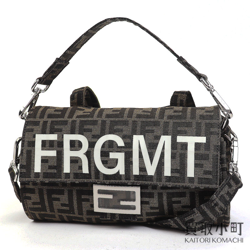 Fendi レザー　ショルダーバッグ　バゲットスリムクラッチ FENDI】バゲット スリム クラッチ FRGMT 黄色 FFファブリック
