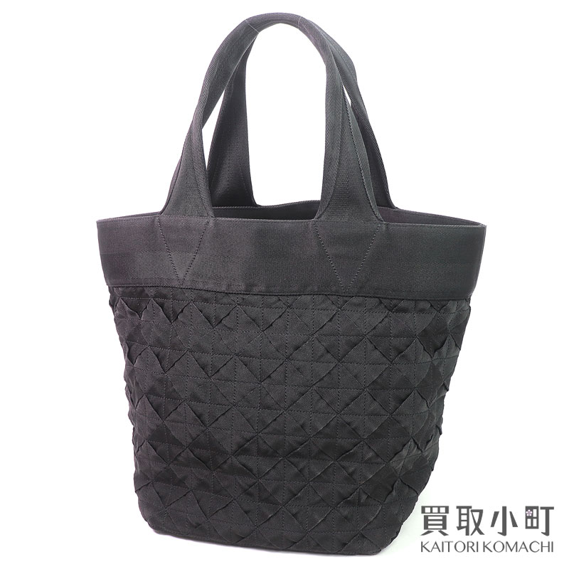 【美品】ボッテガヴェネタ【BOTTEGA VENETA】イントレチャート ウェビング トートバッグ 黒いこと 肩肉 買い出し御徒面子 667277 V0P51 8803 BV INTRECCIATO TOTE BAG【A位置づける】【中古】