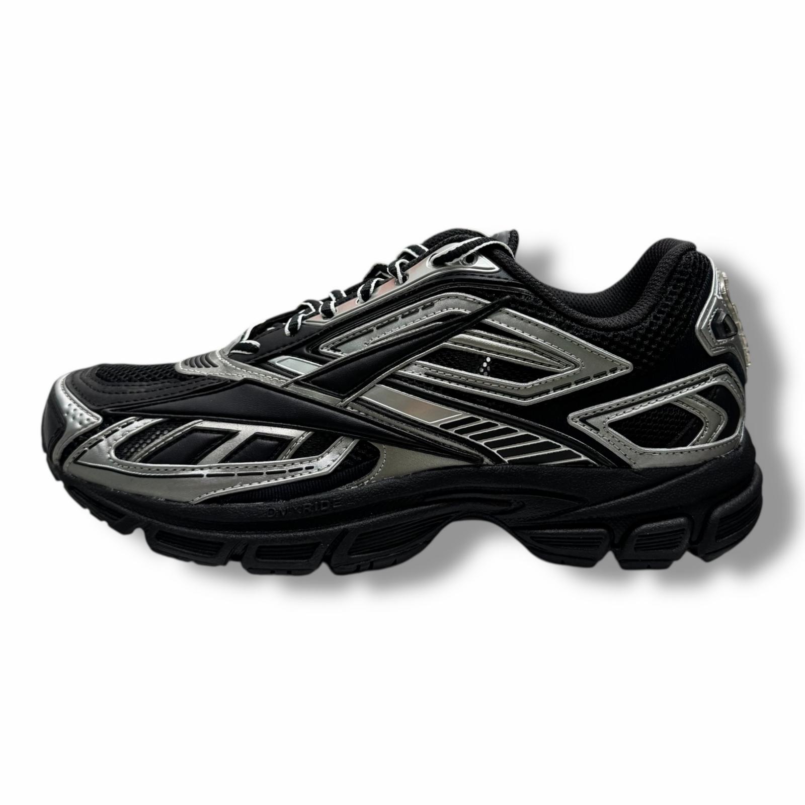 未使用 Reebok・リーボック PREMIER ROAD ULTRA 状態SS プレミア ロード ウルトラ スニーカー RMIA06BC99 25.5cm ブラック メンズ （4904M）【中古】