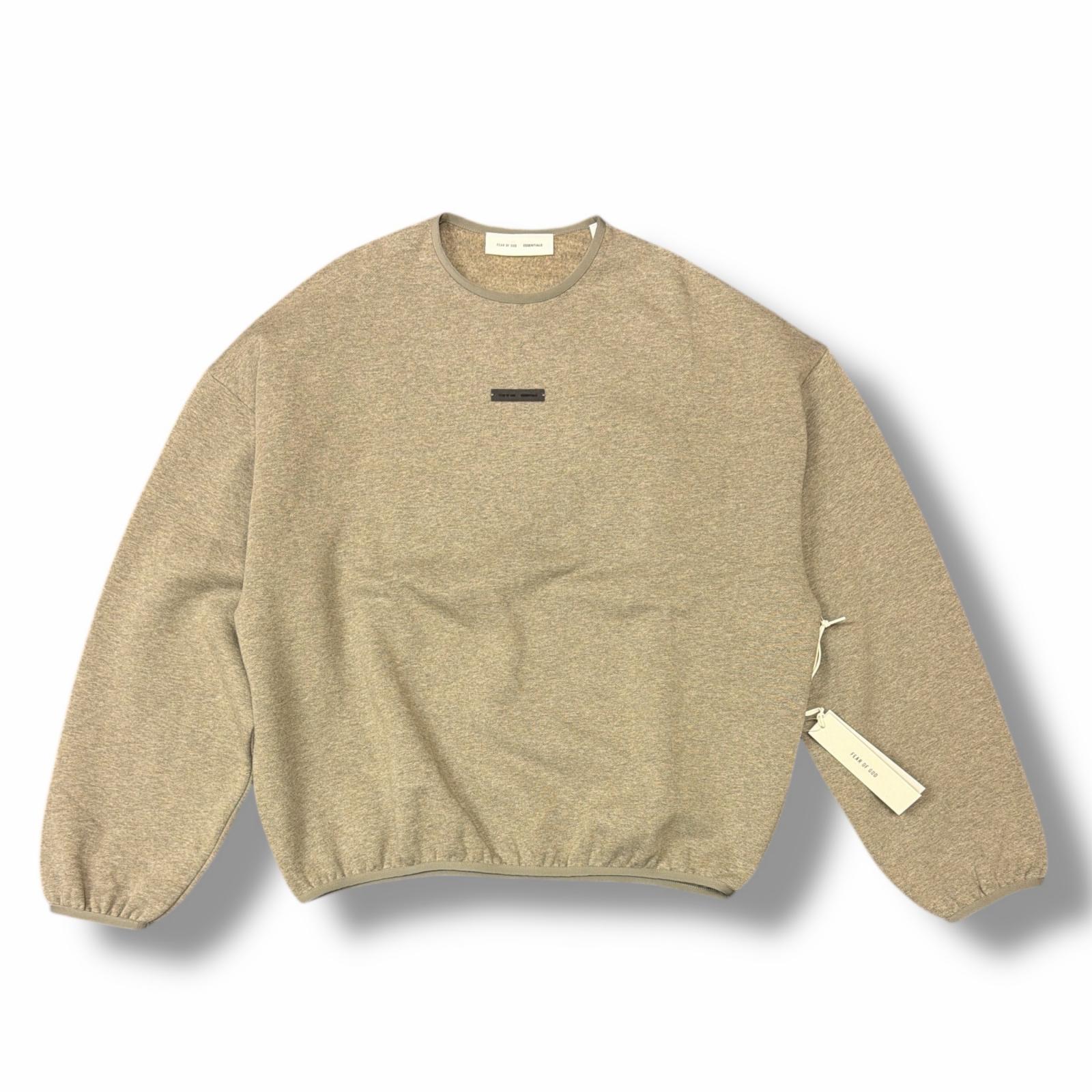 未当て嵌める  FEAR OF GOD ESSENTIALS・フィアオブゴッド エッセンシャルズ MODERN FIT FLEECE CREWNECK 物質の状態SS モダンフィットフリースクルーネックスウェット 調教師 192SP256540F 大きさXL ベージュ メンズ （6659M）【中古】