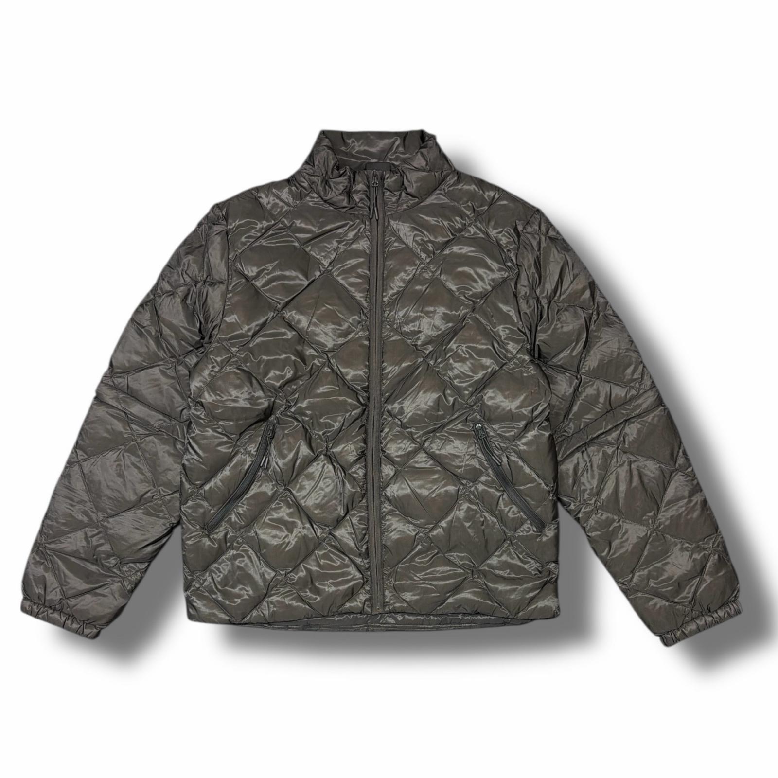 HIKING PATROL ハイキングパトロール 25AW BASE LT DOWN ZIP JACKET 状態A ベースライトダウンジップジャケット AW25005 サイズM チャコールブラック メンズ （6349M）【中古】