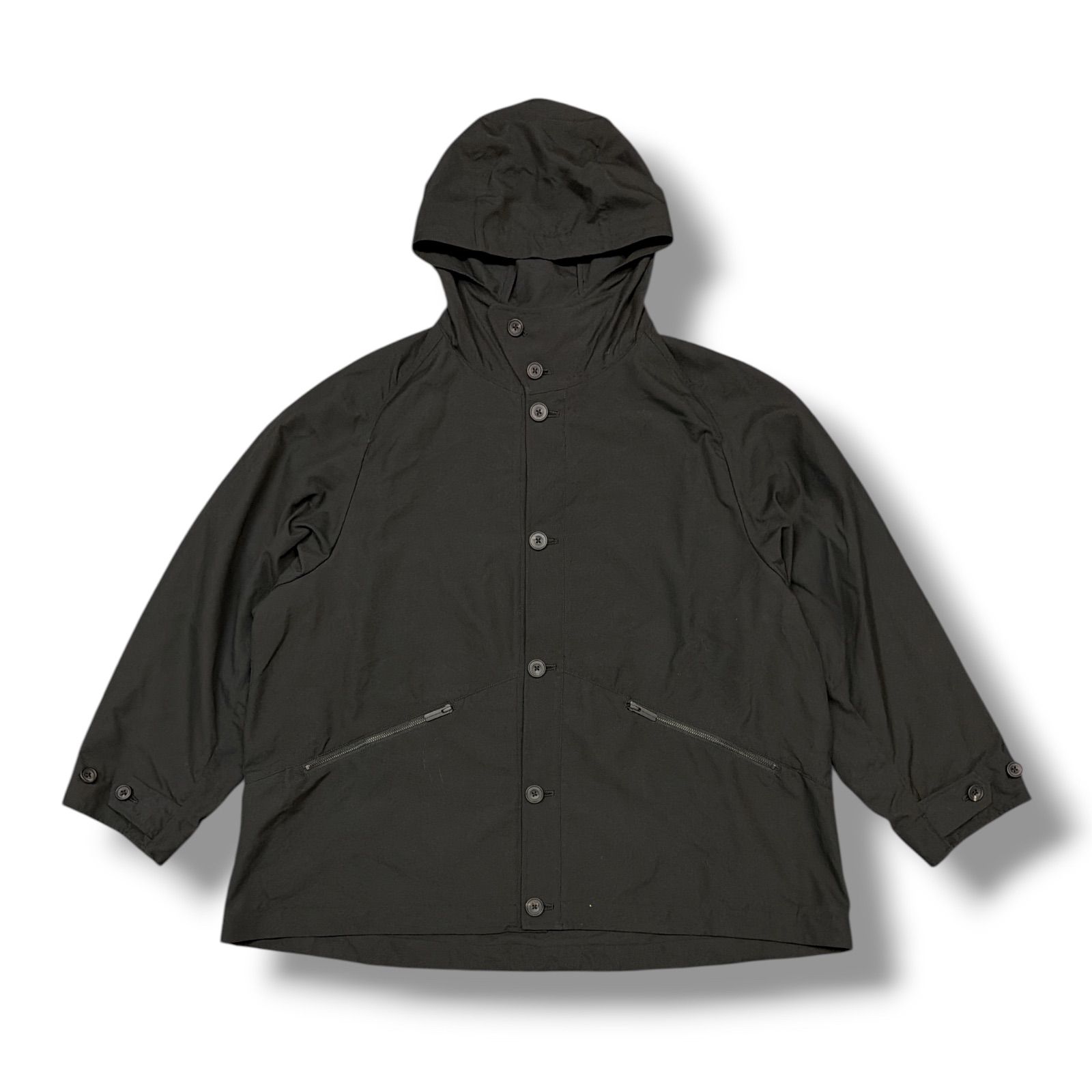 WHITE MOUNTAINEERING・ホワイトマウンテニアリング 24SS RAGLAN SLEEVE HOODED BLOUSON 物質の状態A フーデットブルゾン パーカー フーディー WM2471210 大きさ4 黒いこと メンズ （99879A）【中古】