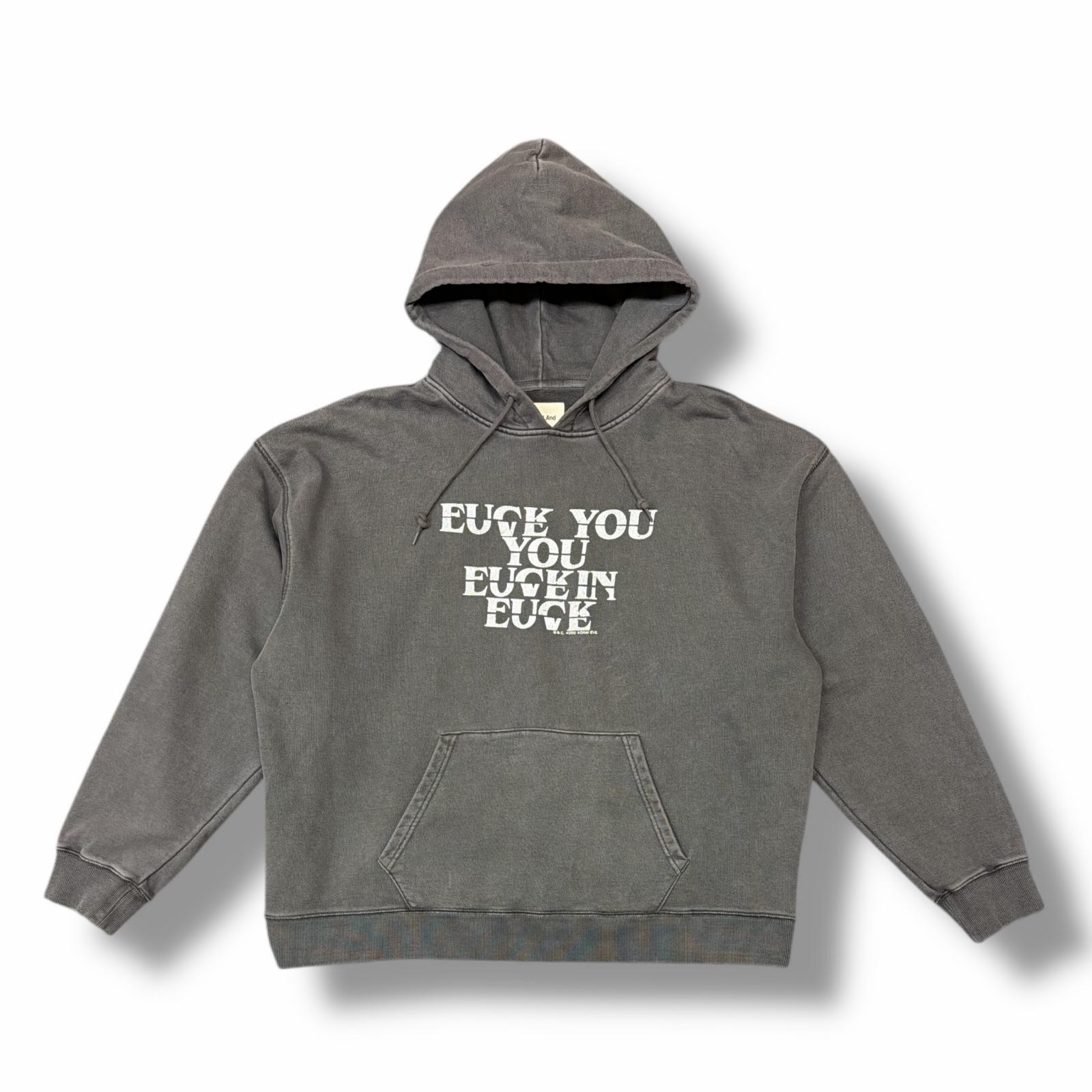 greatLAnd グレイトランド FUCK LOVE パーカー 状態A スウェット フーディー 2223-423AV2 サイズXL チャコール メンズ （9123M）【中古】