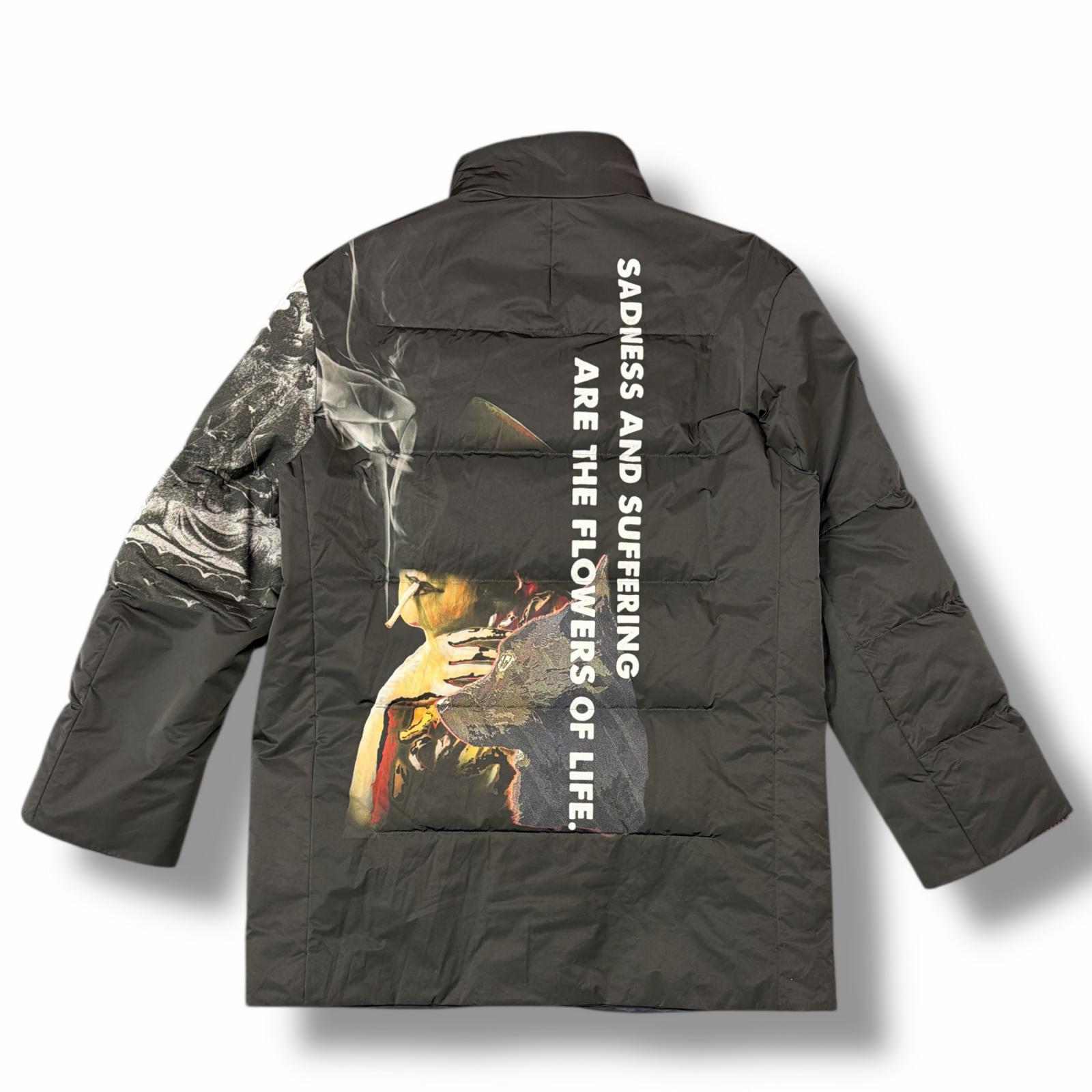 Yohji Yamamoto・ヨウジヤマモト 25AW BACK PRINTED HORIZONTAL PADDED STAND JACKET 物質の状態A バックプリント・ホリゾンタル・パデッド・スタンドジャケット 落ちこむ上衣 HL-J38-845 大きさ3 黒いこと メンズ （9142M）【中古】