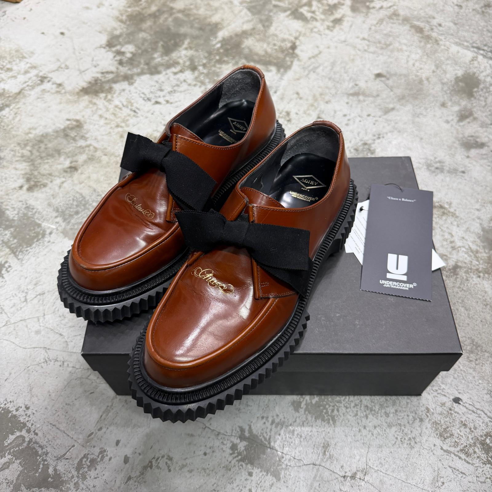 UNDERCOVER・アンダーカバー &times; ADIEV アデュー 25AW リボン レザーシューズ 革靴 状態A ブーツ UC2E4F03 26cm ブラウン メンズ （10355M）【中古】｜買取MOTTO　店 32,370円