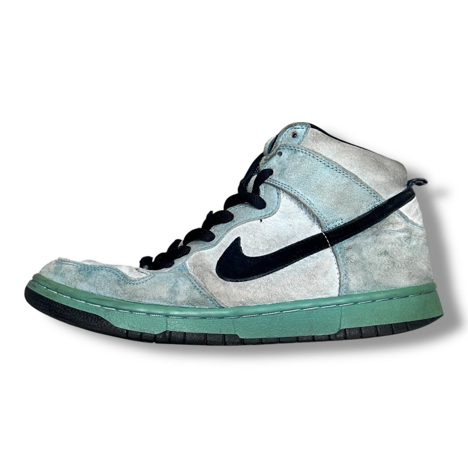 NIKE SB・ナイキエスビー 2004 Dunk High Sea Crystal 状態B ダンクハイ スニーカー シークリスタル 305050-301 サイズ27 27cm サックスブルー メンズ （13351M）【中古】｜買取MOTTO　店