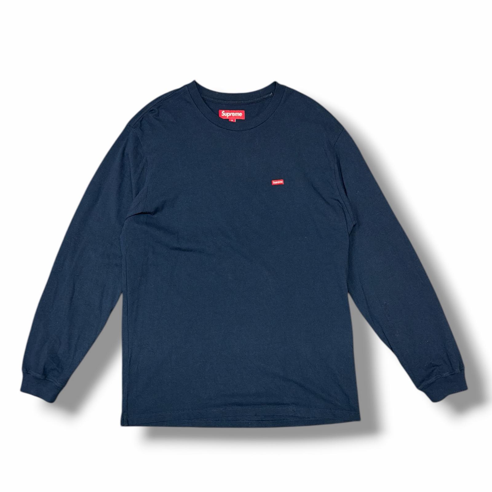 Supreme・シュプリーム スモールロゴカットソー 物質の状態A 長袖Ｔシャツ 大いさM 米国海軍 メンズ （14145M）【中古】 Tシャツ・カットソー-トップス-メンズファッション