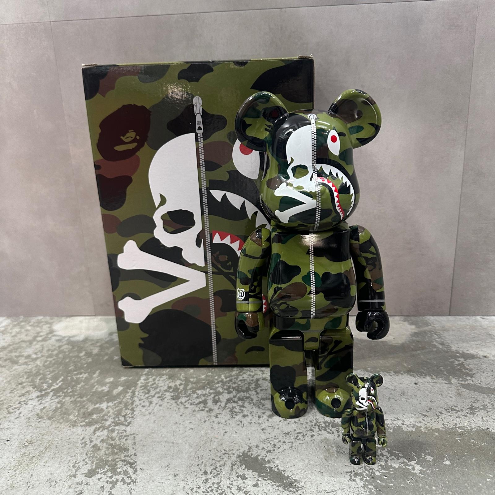 A BATHING APE・アベイシングエイプ  × mastermind JAPAN・マスターマインドジャパン BE@RBRICK 400％ 100％ 物質の状態A 図形 大きさF 緑であること合鴨 メンズ （14772M）【中古】