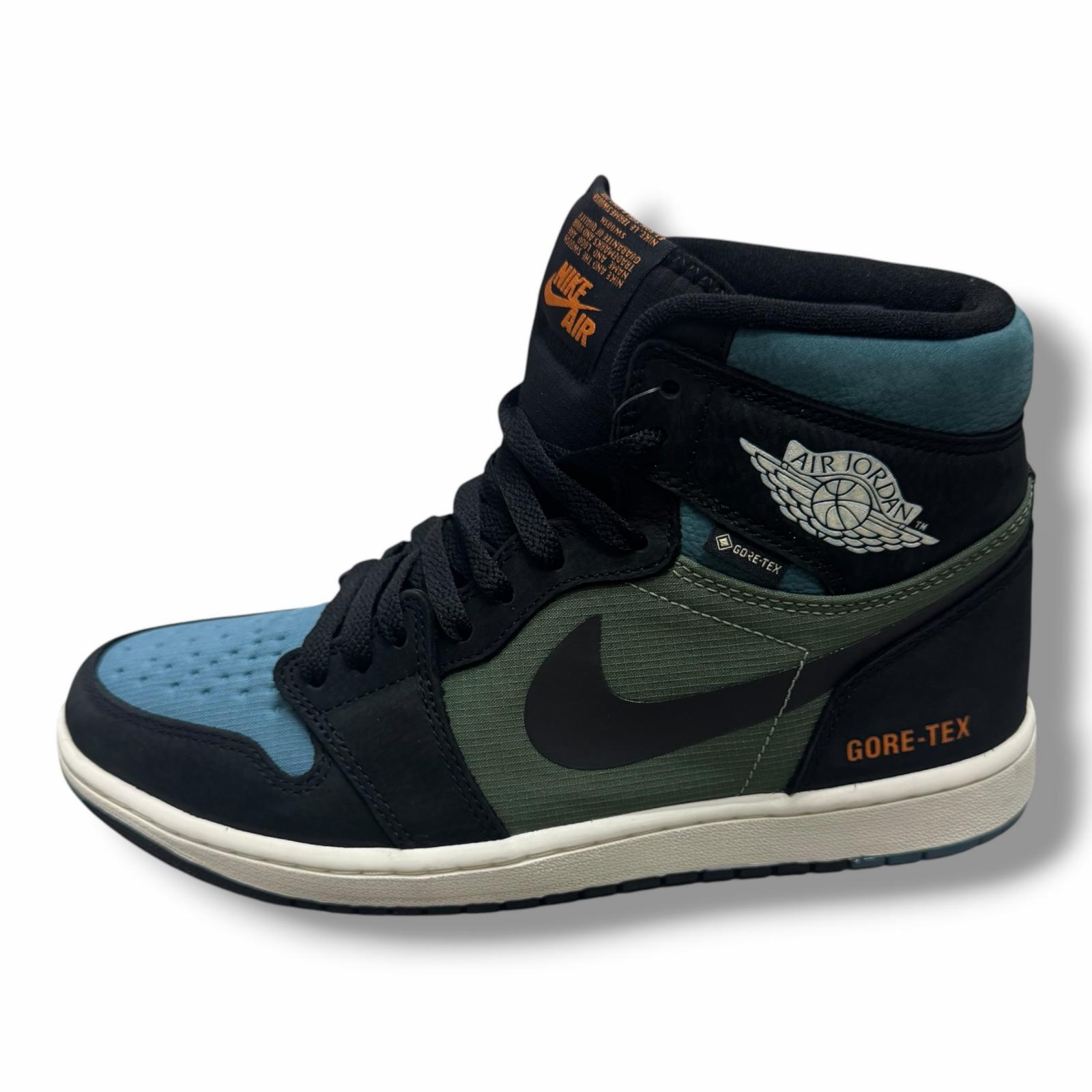 NIKE・ナイキ AIR JORDAN 1 ELEMENT 物質の状態 大気圏 ジョーダン 1 化学元素 \"\""ゴアテックス\""\"" DB2889-003 大きさ27 27糎 黒いこと メンズ （15239M）【中古】"