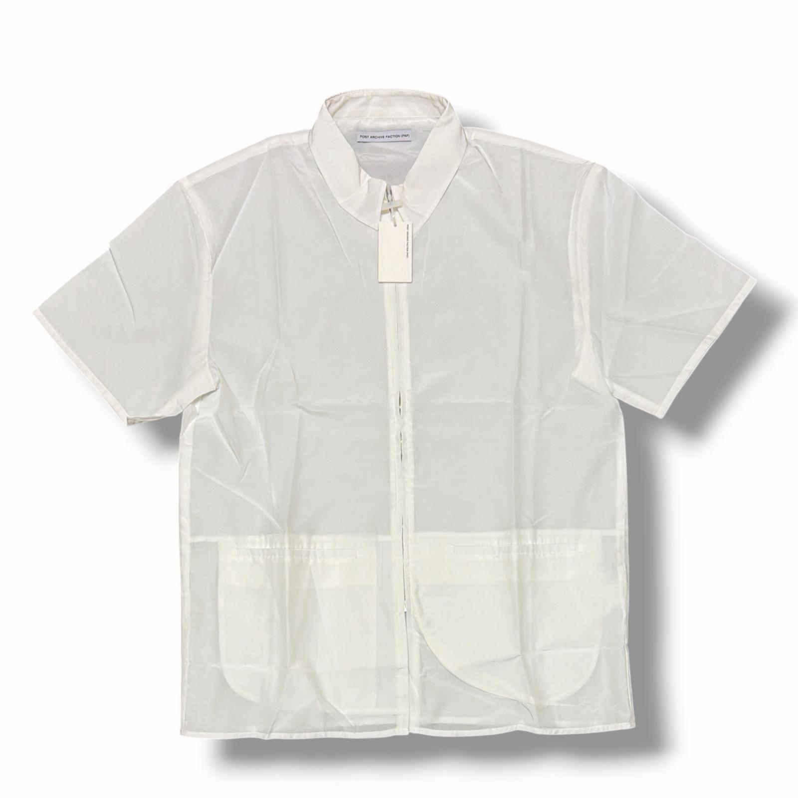 未当て嵌める Post Archive Faction・ポストアーカイブファクション 8.0 HALF SHIRT RIGHT 物質の状態SS 二分の一プルオーバー ジップシャツ PAF 8.0 THSR-W 大きさXL 白いこと メンズ （7210M）【中古】