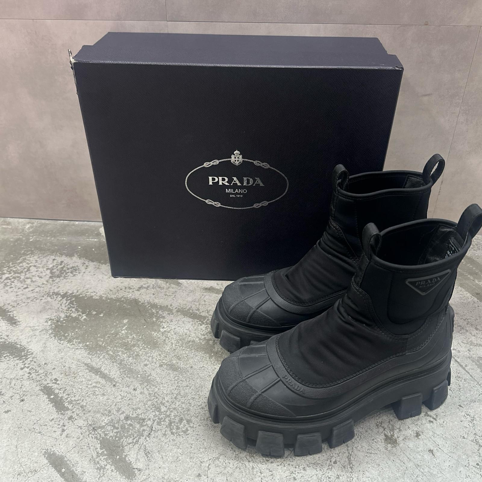 PRADA・プラダ モノ栗鼠 ギャバジン チェルシーサイドゴアブーツ 物質の状態A Re-Nylon ブーツ 2UE029 大きさ７1/2 26.5糎 黒いこと メンズ （4109M）【中古】