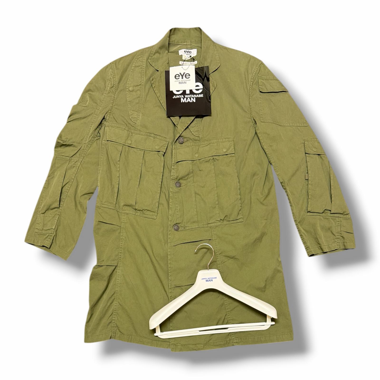 未当て嵌める eYe JUNYA WATANABE MAN アイジュンヤワタナベマン  × Needles・ニードルス 25AW 綿ナイロンオックスW名まえCOAT 物質の状態SS ミリタリー厚地の外套 共同研究 WP-C901-100 大きさS カーキ メンズ （15835M）【中古】