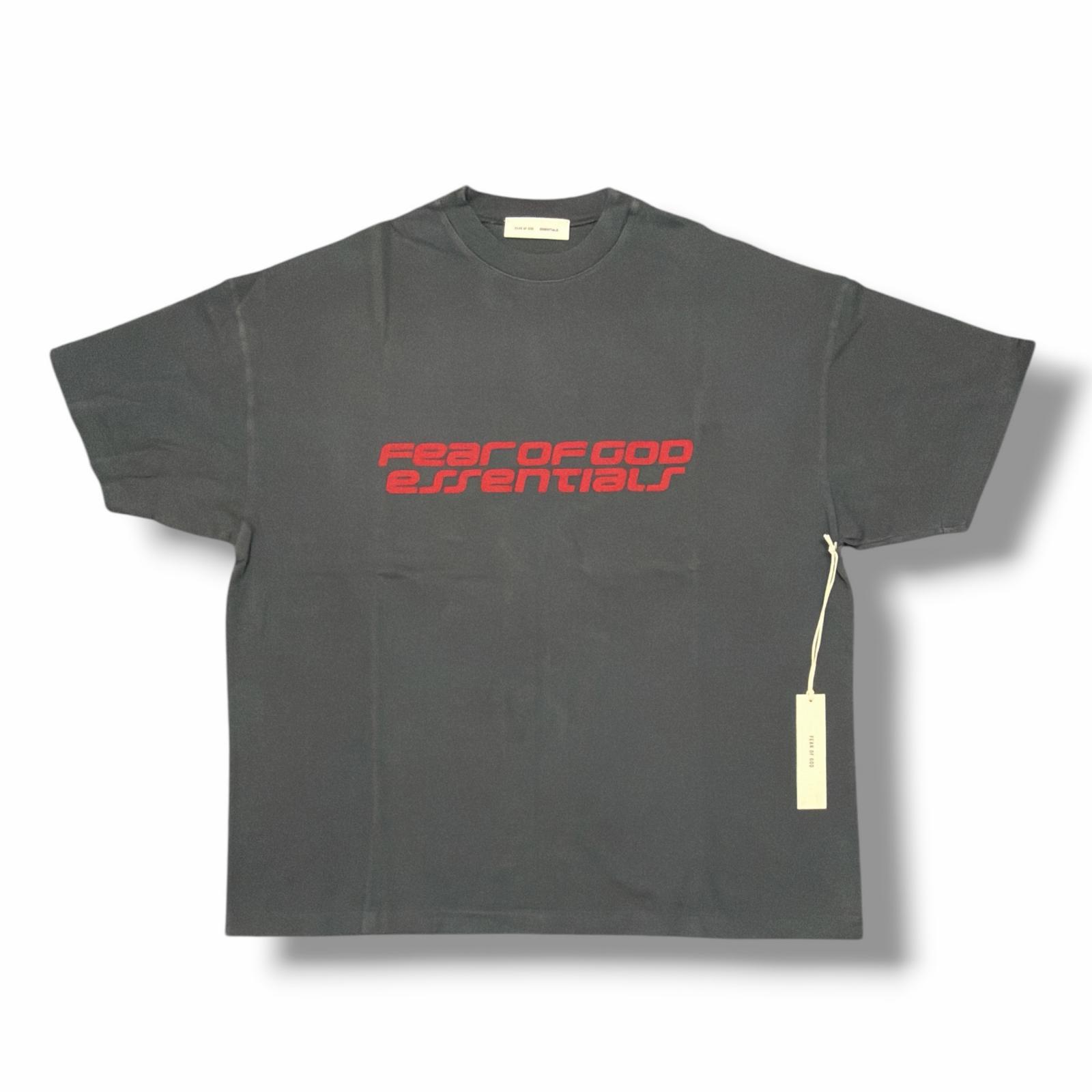 未当て嵌める  FEAR OF GOD ESSENTIALS・フィアオブゴッド エッセンシャルズ 26SS 90\u0027s Tee 物質の状態SS ナインティーズプルオーバー 半袖カットソー 125HO254471F 大きさM IRON BLACK メンズ （16211M）【中古】