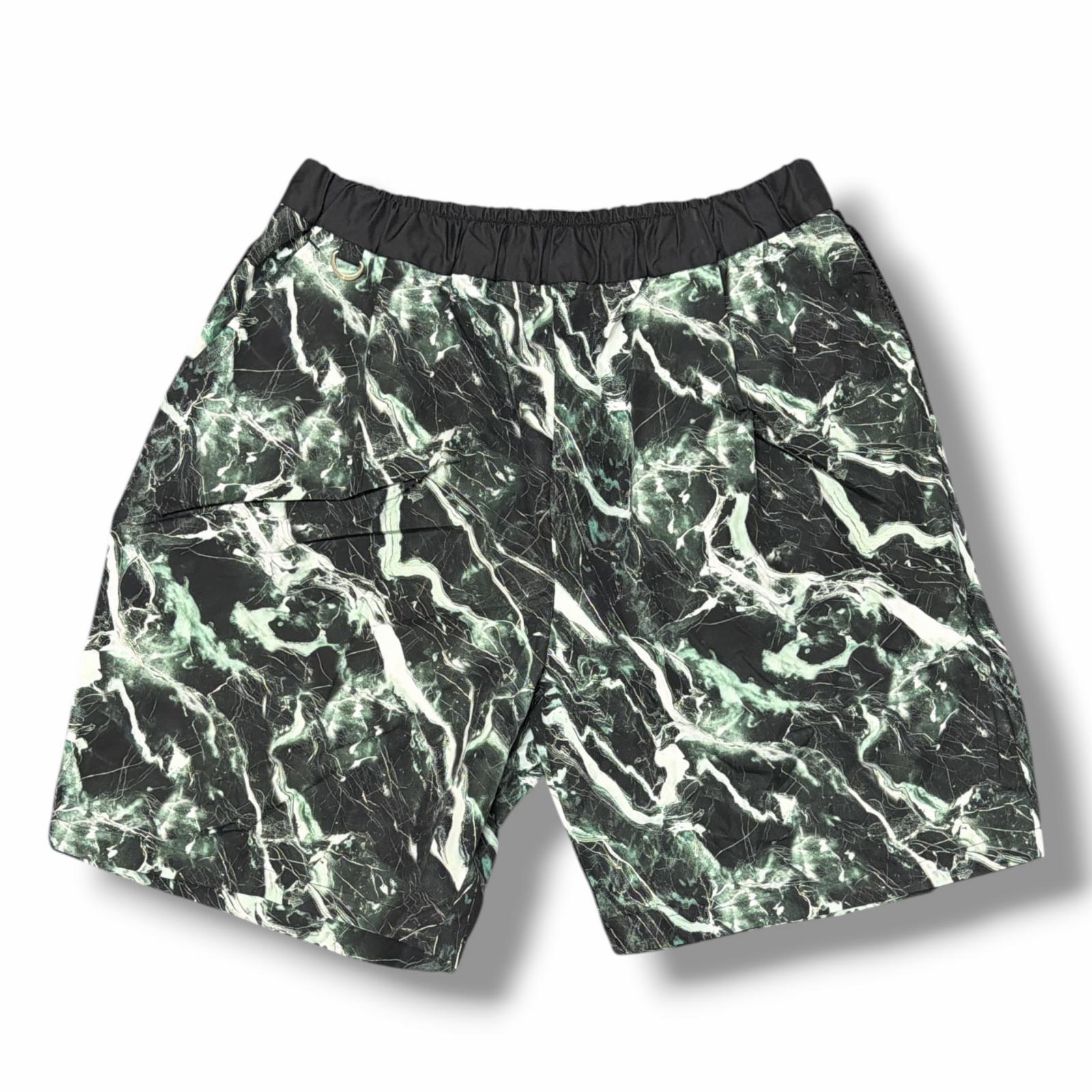 uniform experiment・ユニフォームエクスペリメント 25SS MARBLE TECH SHORTS 物質の状態A マーブルテックショーツ 二分の一ズボン下 UE-250002 大きさ2 黒いこと メンズ （4064M）【中古】