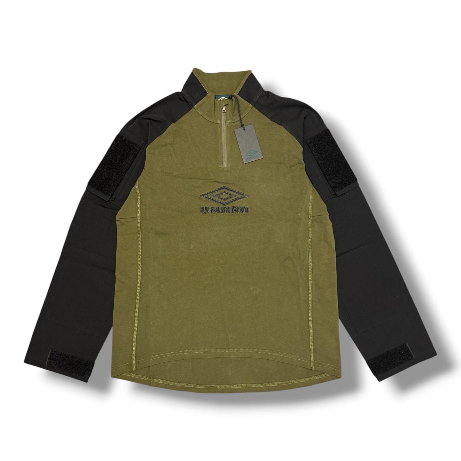 未使用 UMBRO・アンブロ Tactical Half Zip 状態SS タクティカルハーフジップカットソー 長袖Tシャツ UBMW0254JY68 サイズM Black Army Green メンズ （16887M）【中古】｜買取MOTTO　店